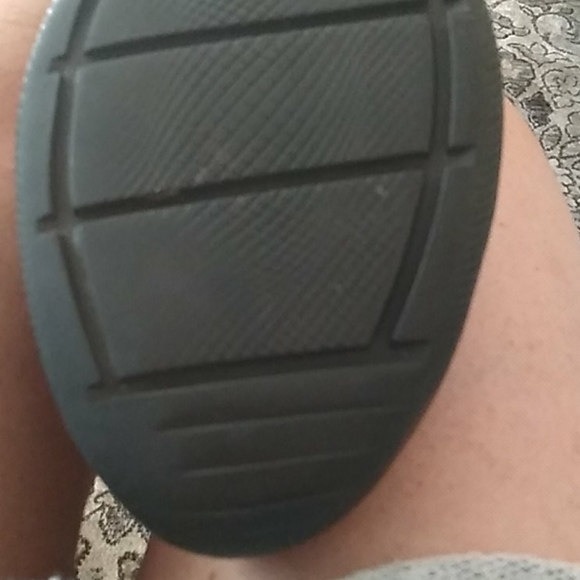 PRADA MENS SNEAKERS NAVY PATENT NEED REFURBISHING - Picture 6 of 10